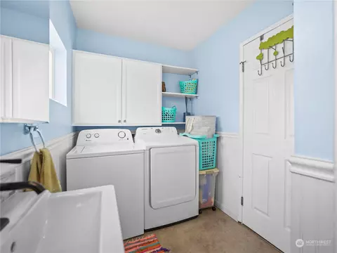 Other - 2401 Cedar St, Everett, WA 98201 photo 5 of 10
