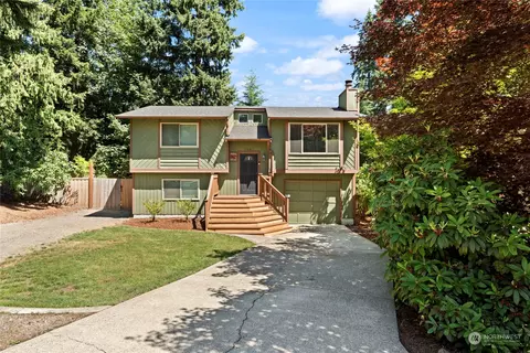 7601 191st Ave E, Bonney Lake, WA 98391