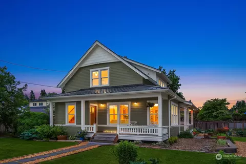 32109 E Reitze St, Carnation, WA 98014