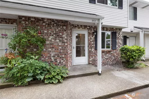 953 12th St NE #953, Auburn, WA 98002