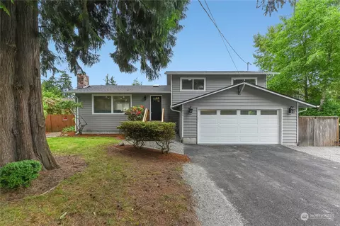 1031 136th St SW, Everett, WA 98204