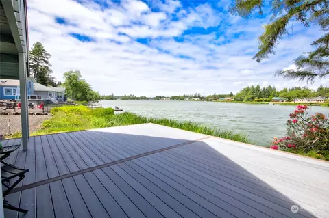 784 Falls Of Clyde Loop SE, Ocean Shores, WA 98569