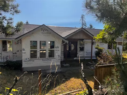 6905 57th Ave E, Puyallup, WA 98371