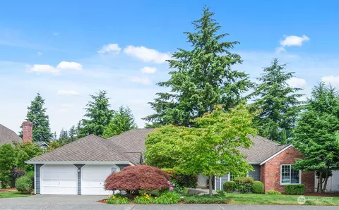 12638 NE 68th Pl, Kirkland, WA 98033
