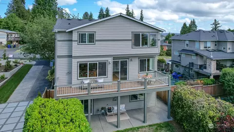 4511 NE 110th St, Seattle, WA 98125