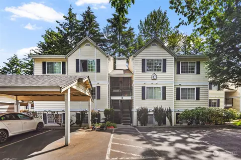 580 Front St S #C113, Issaquah, WA 98027