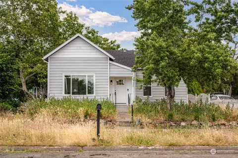 732 N 6th Ave, Walla Walla, WA 99362