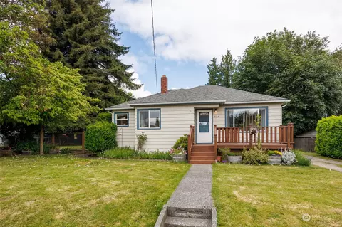 224 S 107th St, Seattle, WA 98168