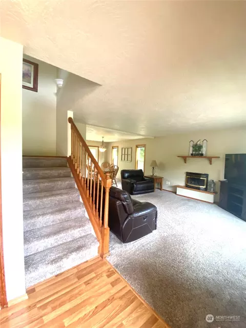 111 E Union Ridge Loop Rd, Union, WA 98592 photo 2