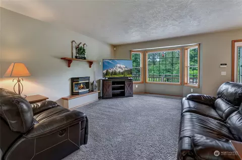 111 E Union Ridge Loop Rd, Union, WA 98592 photo 4