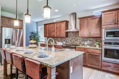 Kitchen - 12904 37th Dr SE, Everett, WA 98208 photo 2 of 3