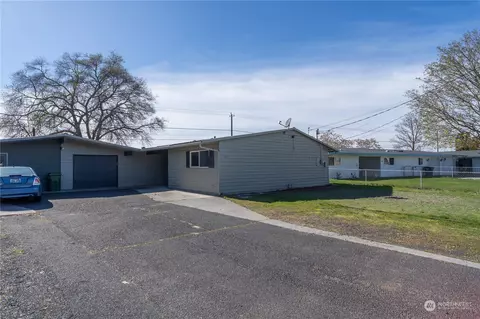149 Carswell Dr, Moses Lake, WA 98837