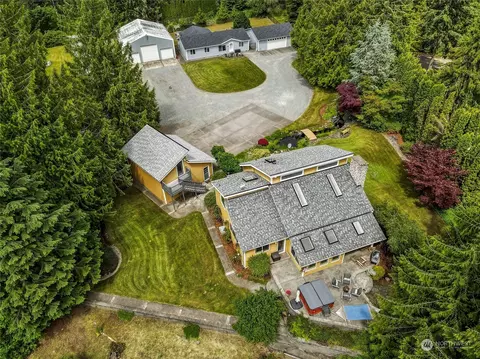 View/Area - 20004 230th Ave E, Orting, WA 98360 photo 3 of 3