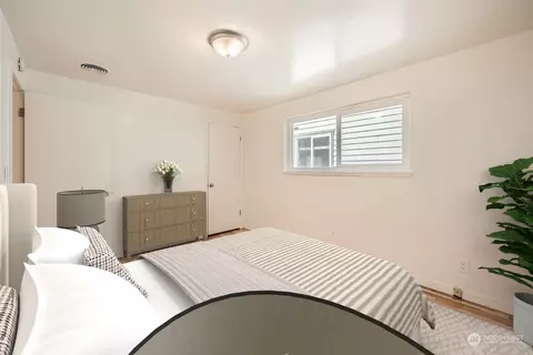 8536 Nesbit Ave N #B, Seattle, WA 98103 photo 20