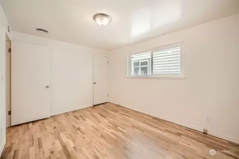 8536 Nesbit Ave N #B, Seattle, WA 98103 photo 40
