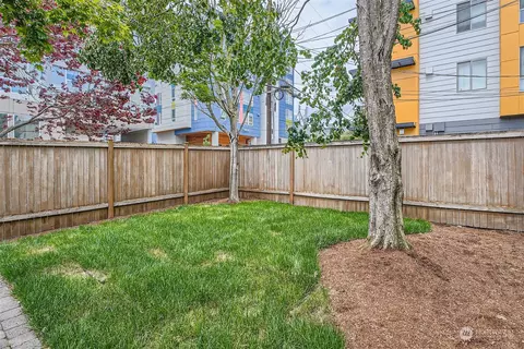 8536 Nesbit Ave N #B, Seattle, WA 98103 photo 24