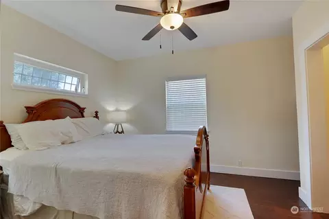 2010 Wells St, Enumclaw, WA 98022 photo 27