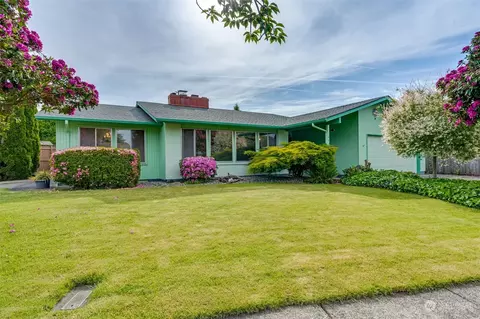 2624 Northlake Ave, Longview, WA 98632