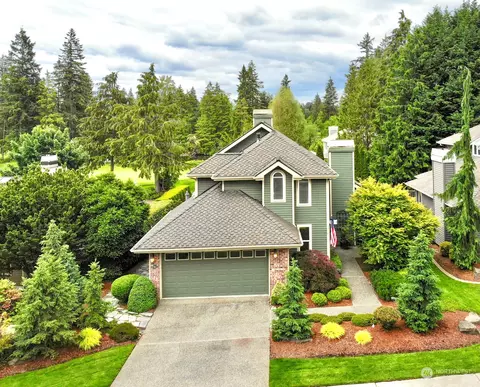 25529 Lake Wilderness Country Club Dr SE, Maple Valley, WA 98038