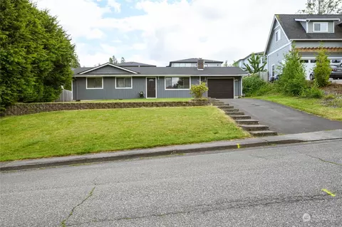 2375 Heather Dr, Ferndale, WA 98248