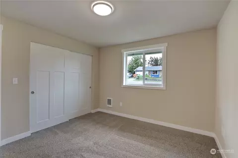 17010 5th Avenue Ct E, Spanaway, WA 98387 photo 9