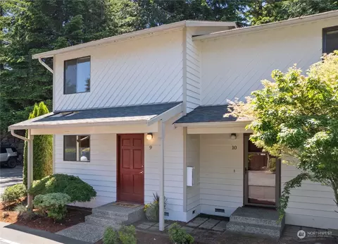22906 Edmonds Way #9, Edmonds, WA 98020