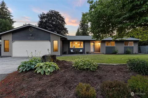 10710 44th Dr NE, Marysville, WA 98271