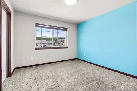Bedroom - 1501 Riddell Ave NE, Orting, WA 98360 photo 3 of 7