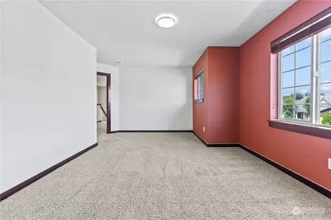 Bedroom - 1501 Riddell Ave NE, Orting, WA 98360 photo 6 of 7