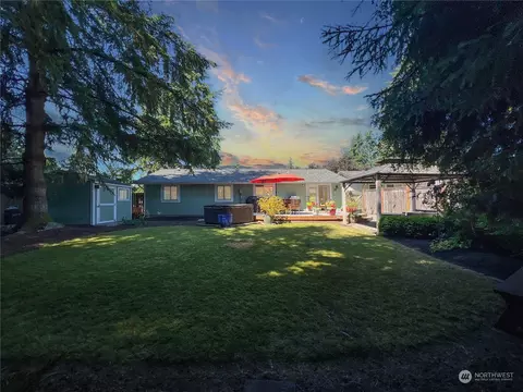 Exterior - 13723 32nd Dr SE, Mill Creek, WA 98012 photo 9 of 10