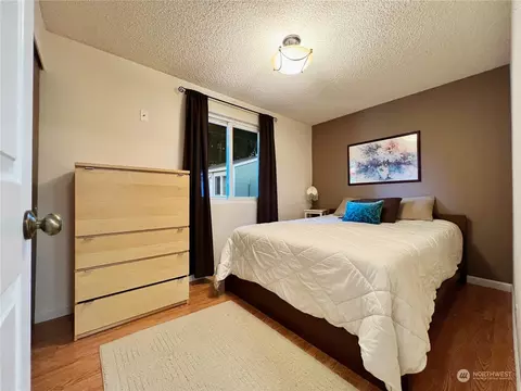 Bedroom - 13723 32nd Dr SE, Mill Creek, WA 98012 photo 3 of 3