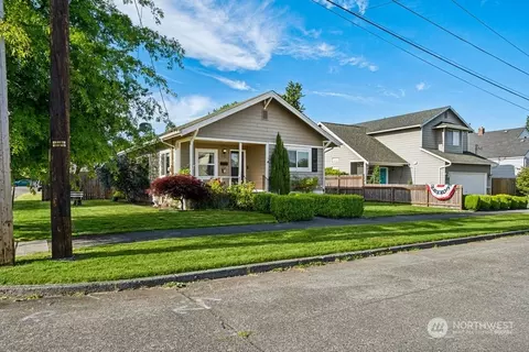 1257 Davis Ave, Enumclaw, WA 98022