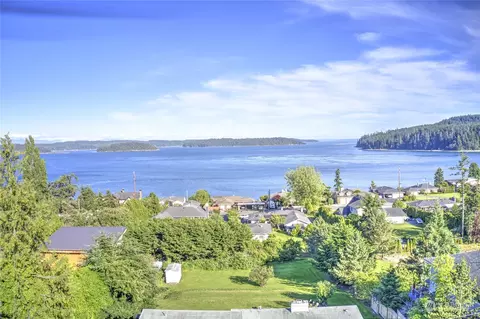 5982 Central Ave, Anacortes, WA 98221