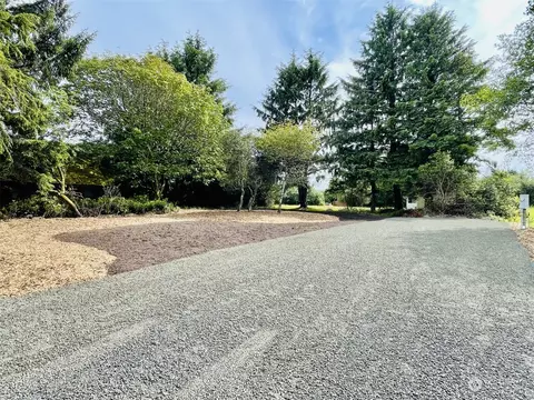 549 Point Brown Ave SW, Ocean Shores, WA 98569