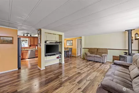19121 107th St E, Bonney Lake, WA 98391 photo 6