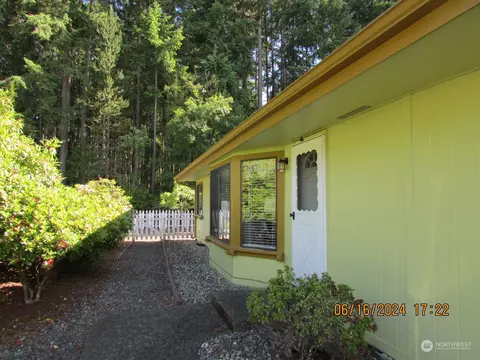 2378 SE Hastings Ln, Port Orchard, WA 98367