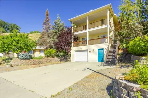 600 W Bartlett Ave, Omak, WA 98841