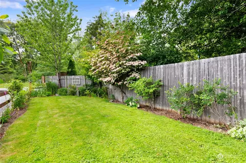 20225 Filbert Dr, Bothell, WA 98012 photo 40