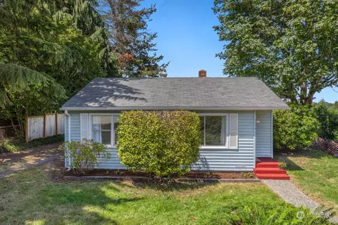 7052 S 127th St, Seattle, WA 98178