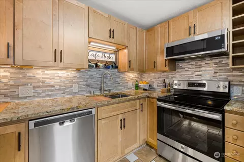 1710 Maple St, Everett, WA 98201 photo 12