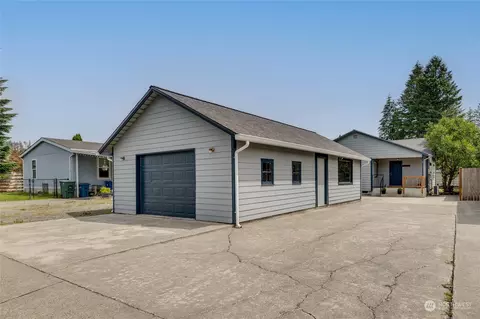 104 8th St, Sultan, WA 98294