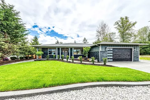 142 E Cobblestone Ln, Sequim, WA 98382
