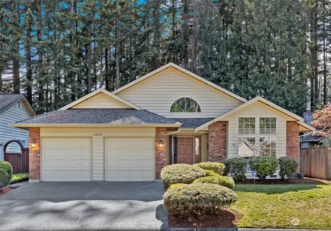 Exterior - 12618 36th Ave SE, Everett, WA 98208 photo 2 of 7