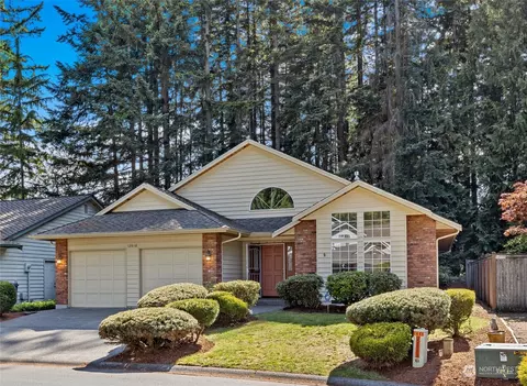 Exterior - 12618 36th Ave SE, Everett, WA 98208 photo 3 of 7