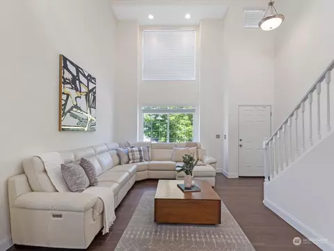 Living - 18124 28th Dr SE, Bothell, WA 98012 photo 3 of 7