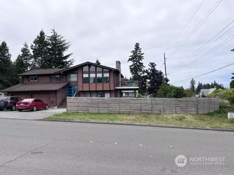 2706 S Laurel St, Port Angeles, WA 98362