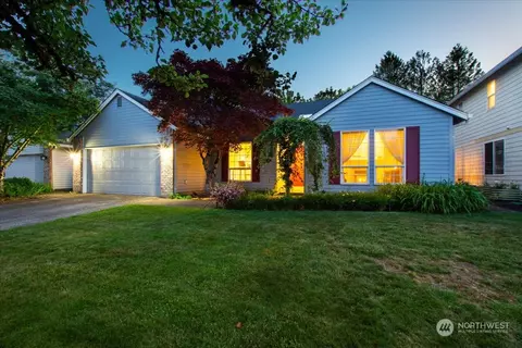 2702 SE 169th Pl, Vancouver, WA 98683