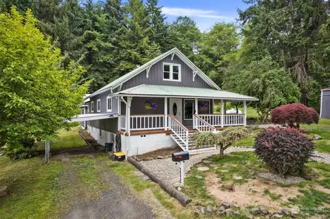 2225 Sandell St, Raymond, WA 98577