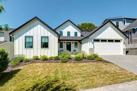 6203 37th Pl NE, Marysville, WA 98270