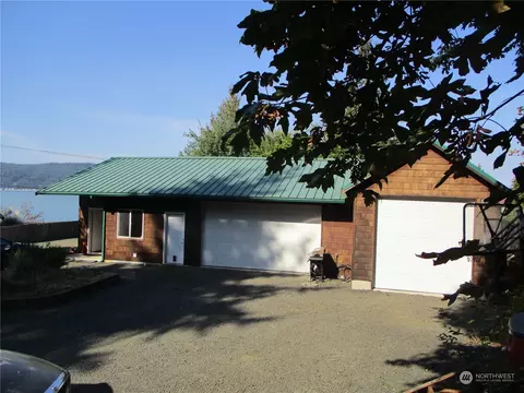 16112 E State Route 106, Belfair, WA 98528